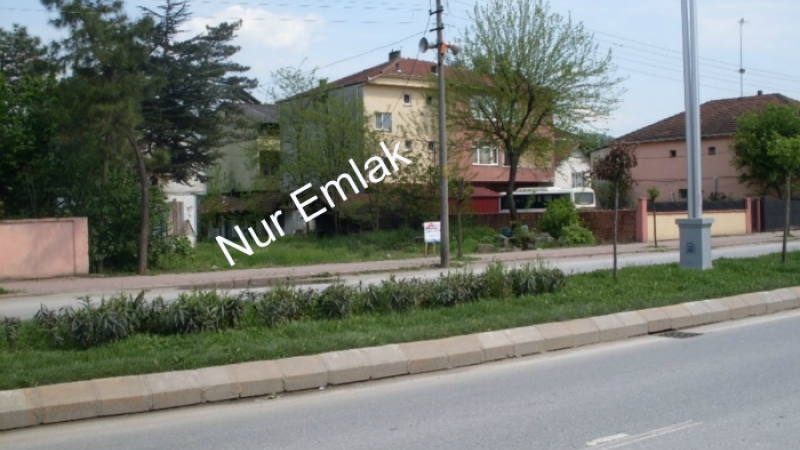 Mudurnu caddesinde satılık arsa Akyazı Nur Emlak